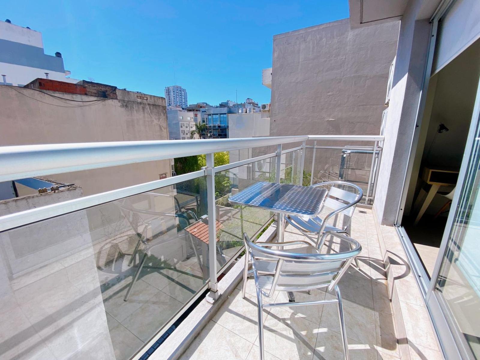 Roosevelt 1681 Apartment บัวโนสไอเรส ภายนอก รูปภาพ