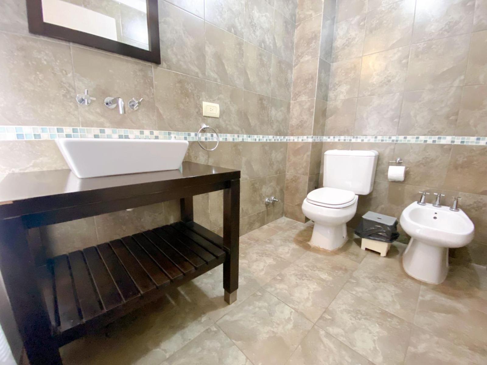 Roosevelt 1681 Apartment บัวโนสไอเรส ภายนอก รูปภาพ